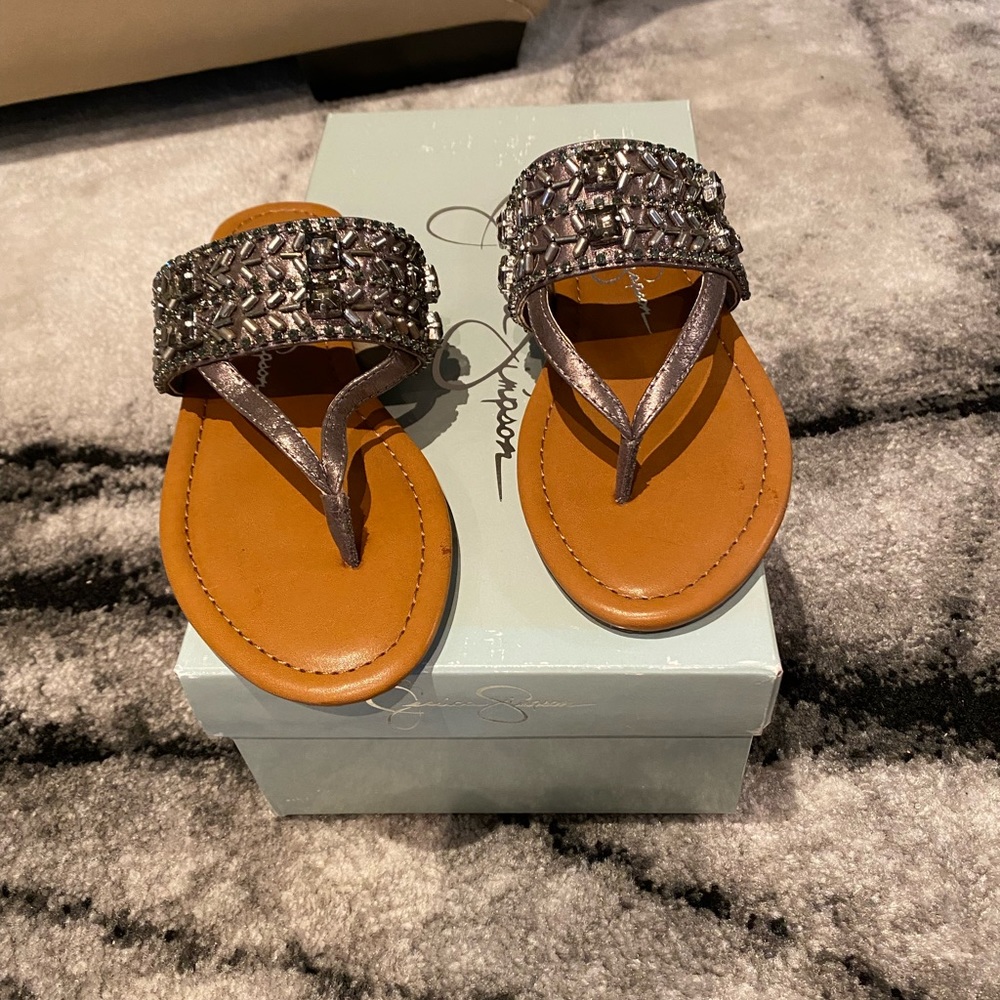 Brand new stylish flats
